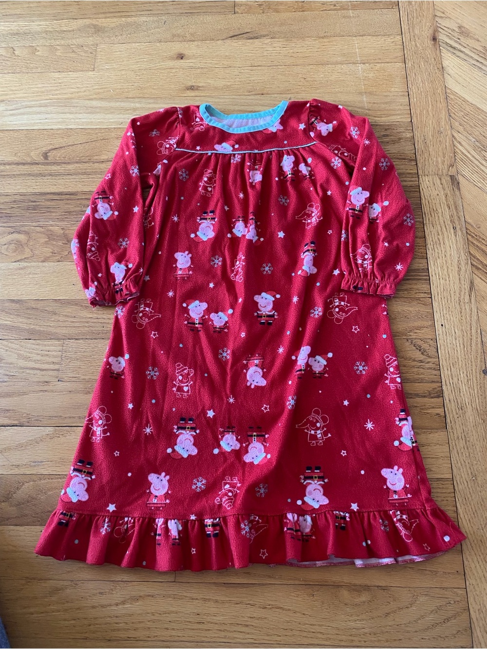 Peppa Pig Christmas Nightgown